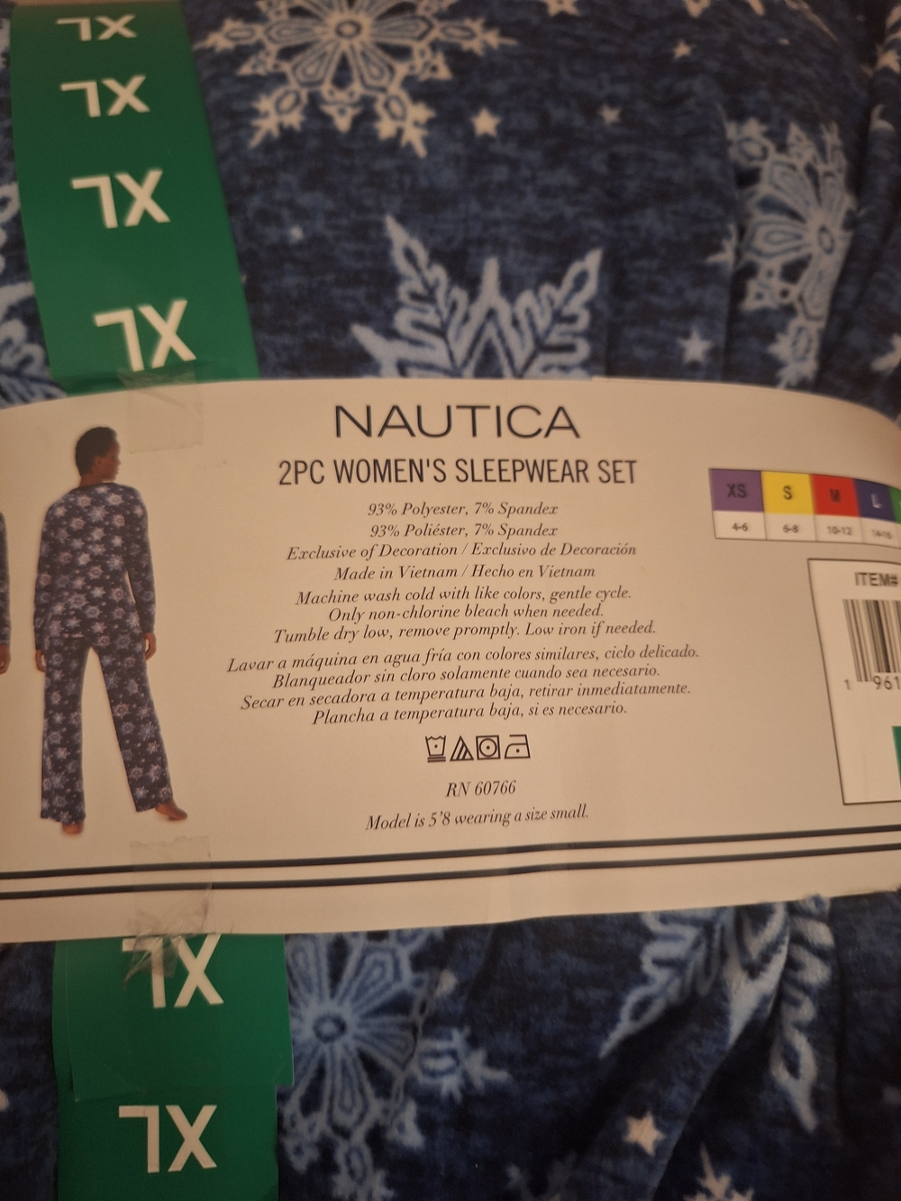 Nautica Women's Navy and White Snowflake 2-Piece Sleepwear Set - Picture 3 of 3